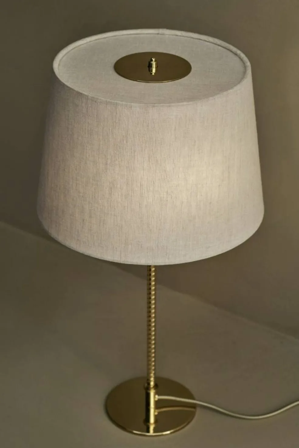 9205 Bordslampa, Bambu