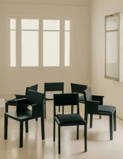 016 Maasto Matsalsstol Klädd Sits, Svart