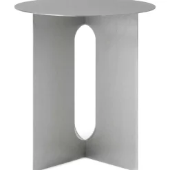 Androgyne Sidobord Ø63 cm, Stål