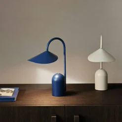 Arum Portabel Lampa, Kashmir