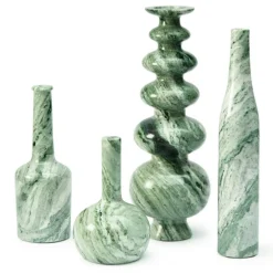 Bell Ljusstake, Mörkgrön