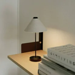 Brolly Bordslampa Portabel, Linen