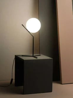 IC Lights T1 Bordslampa Hög, Black