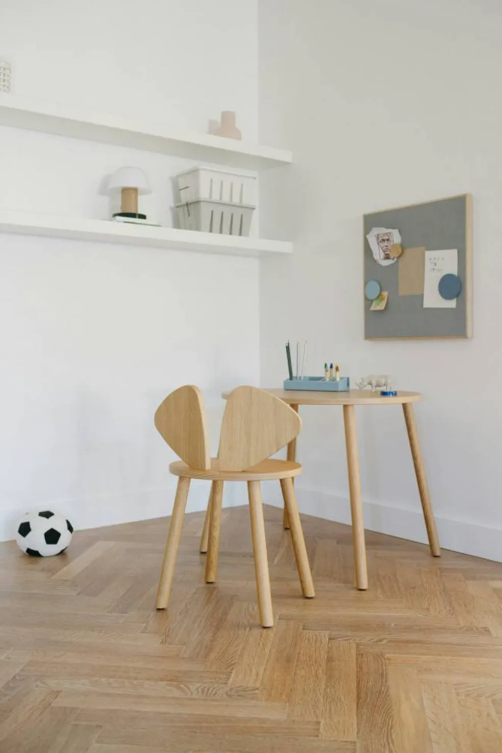 Mouse School Set Barnstol + Bord (6-10 år), Ek