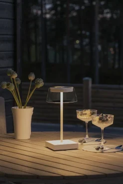 Scilla Bordslampa Portabel, Vit