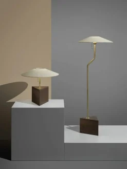 Triggy Bordslampa, Rökt Ek
